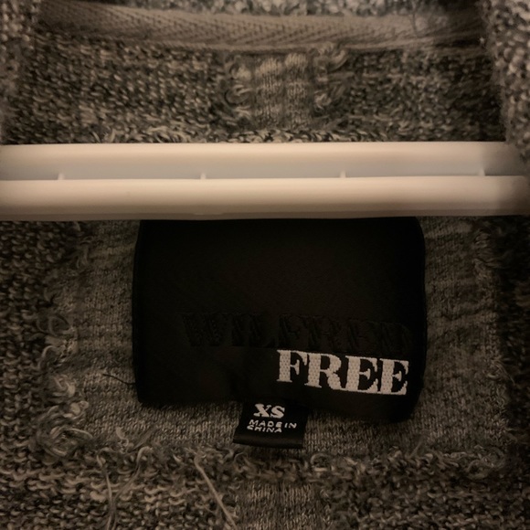 Aritzia Wilfred Free Rousseau Zip-Up Cardigan - Picture 3 of 3